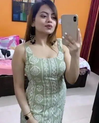 Call Girl in Airoli